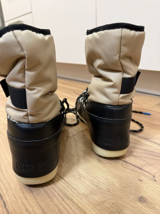 Дамски апрески MOON BOOT