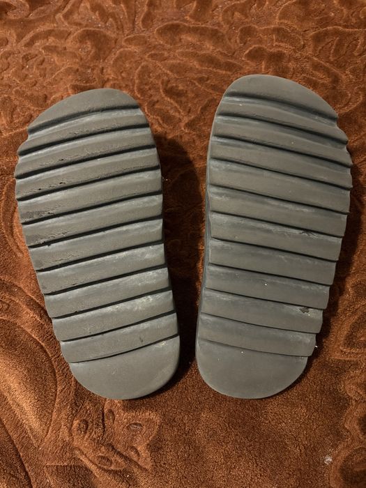 Papuci barbati Adidas Yeezy Slide, marimea 41