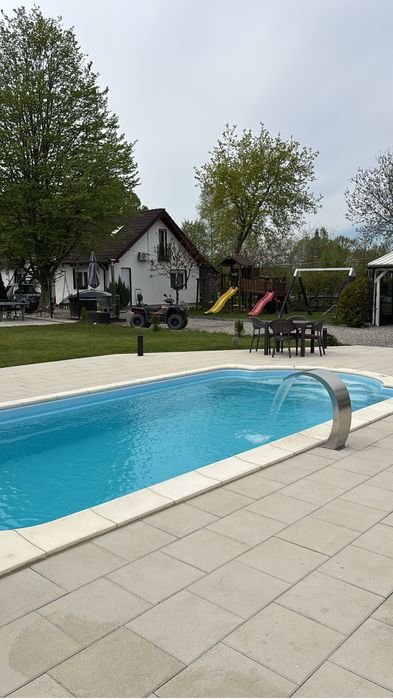 Închiriez cabană, Casa de vacanță, pensiune pe Valea Avrigului