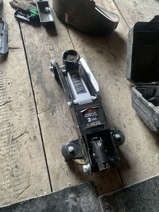 Bmw e38 запчасти цены уточняйте