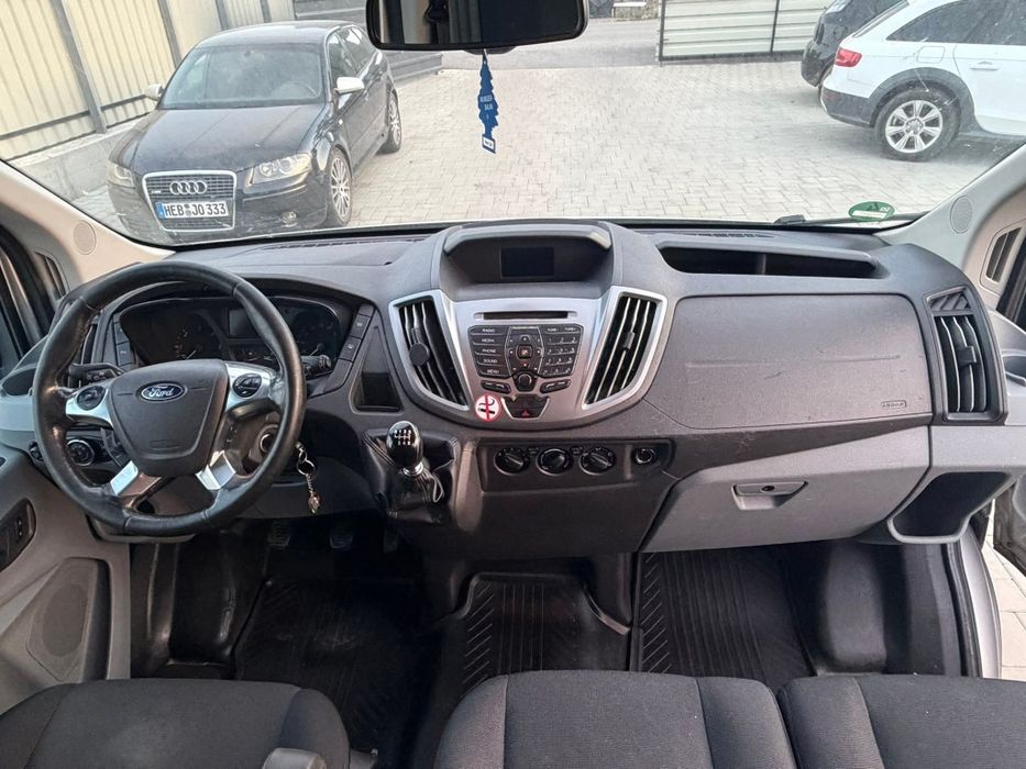 Ford transit 8+1 locuri