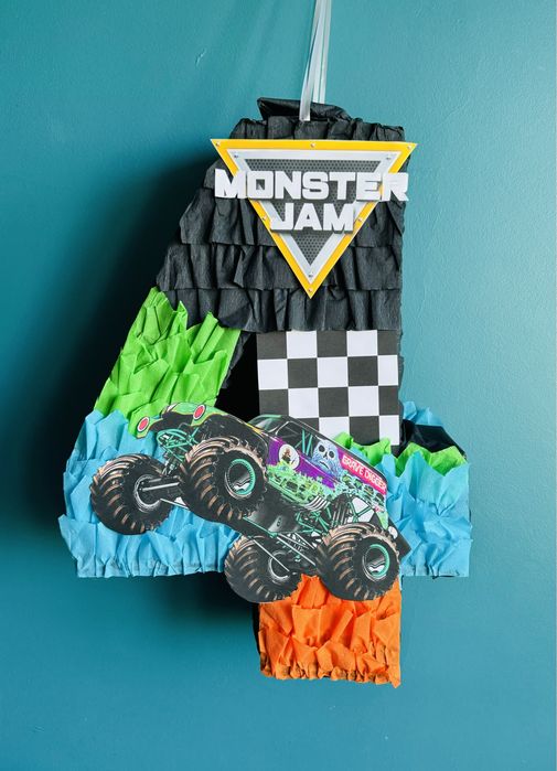 Hot wheels monster trucks monster jam пинята