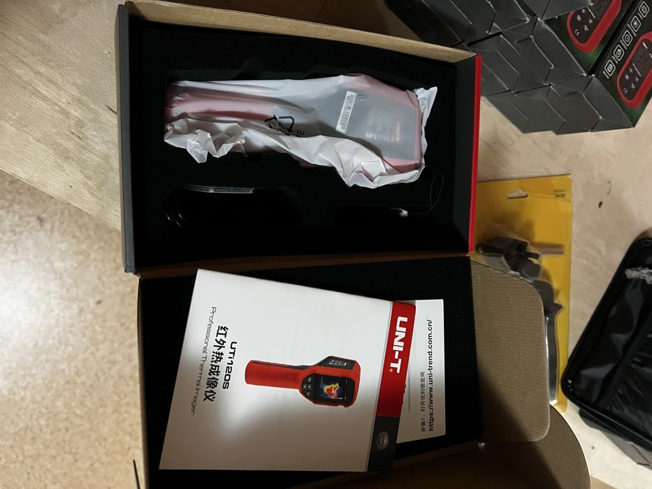 Тепловизор Uni-T UTi120S