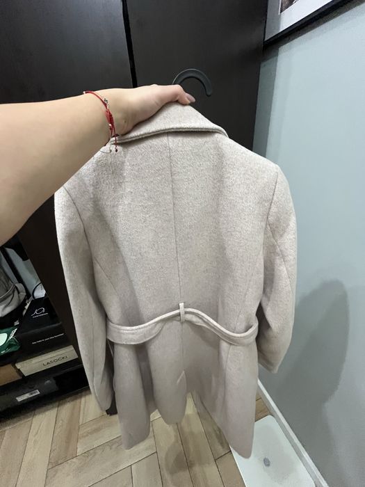 Вълнено палто от Answear, преходно