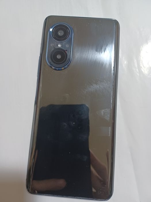 IPhone Huawei nova 9se.