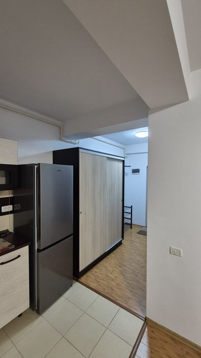 Închiriez Garsoniera in Militari Residence