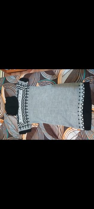 Rochițe,bluze,veste tricotate mărimea S-M