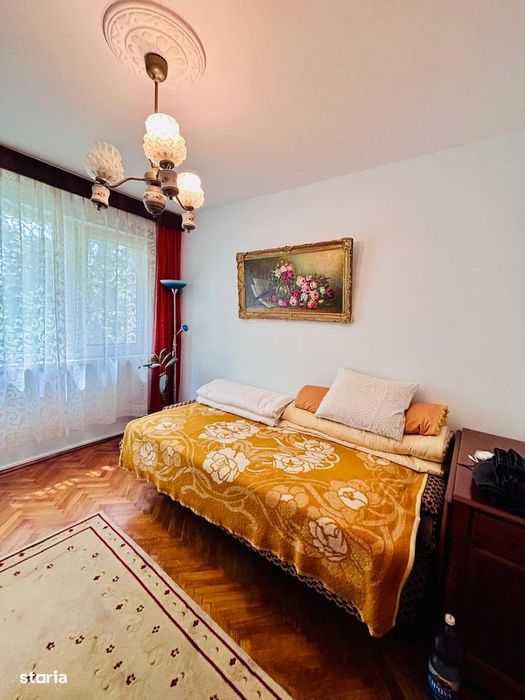 Apartament cu 3 camere de vanzare , 1 Decembrie, Titan, Piata Minis — fotografia 3