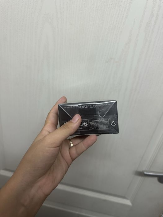 Prada black luna rossa
