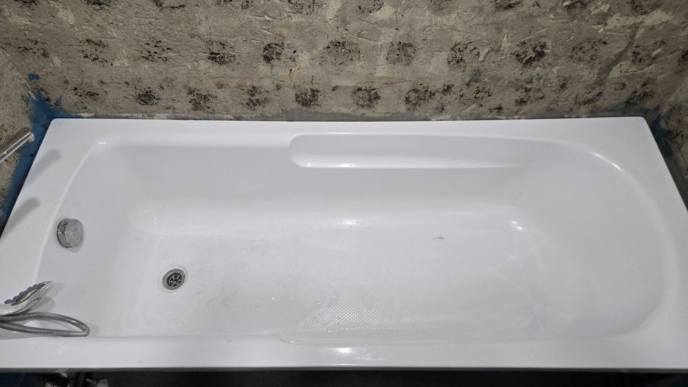 Ванна акриловая б/у