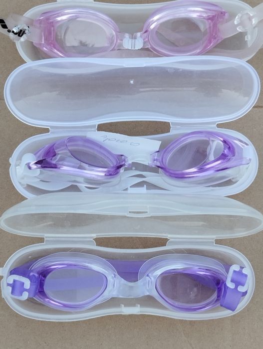 Очки для плавания