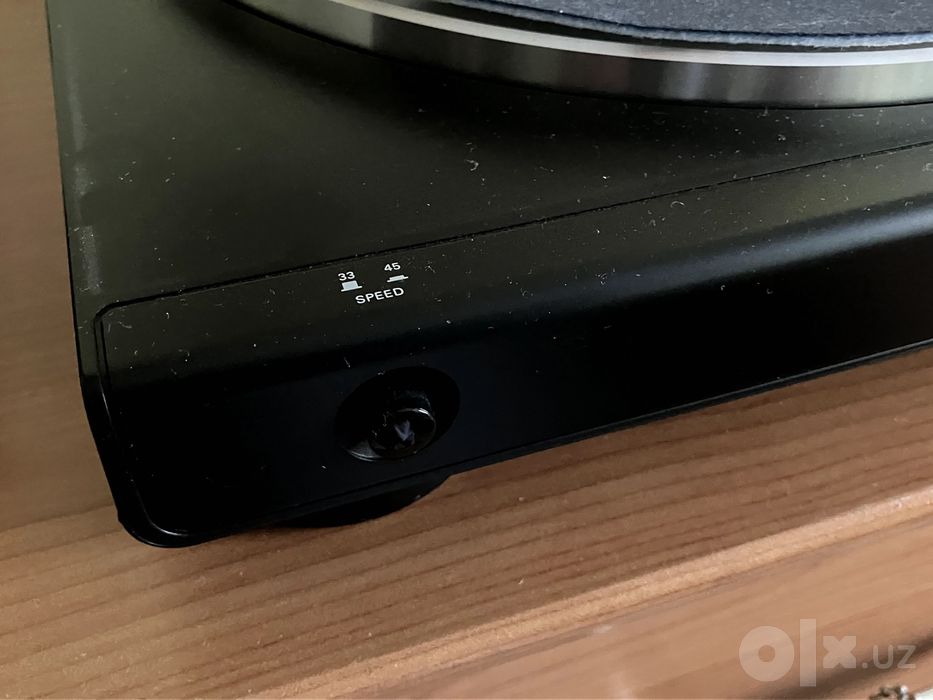 Виниловый Проигрыватель Audio-Technica AT-LP60