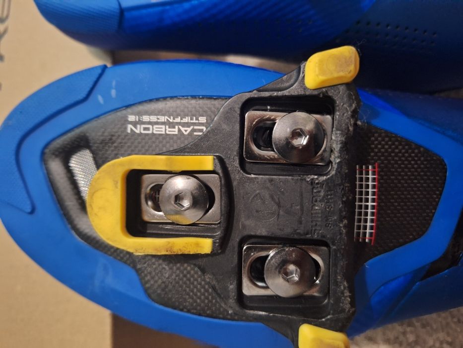 Обувки за колоездене,Шосейни шпайкове Shimano rc902 Шимано