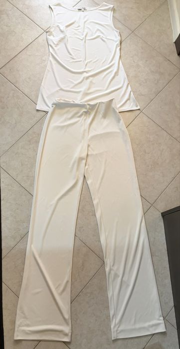 Дамски бял сет DIKA