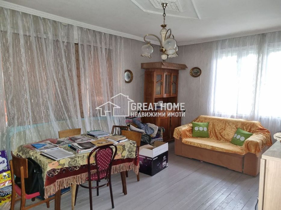 Продава се Четиристаен апартамент в Търговище, Център - 111 кв.м за 850 €/кв.м - Снимка #2