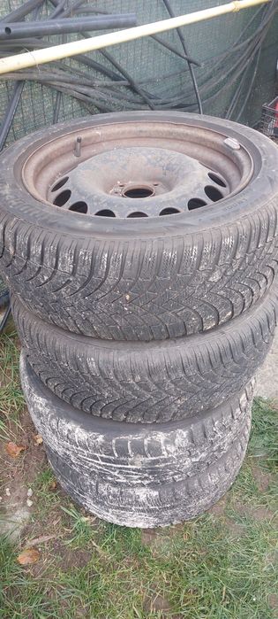 Set 4 cauciucuri+janta 225x50R17 Peugeot 3008 iarna