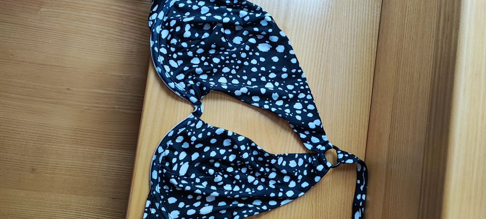 Costum de baie model deosebit alb/negru