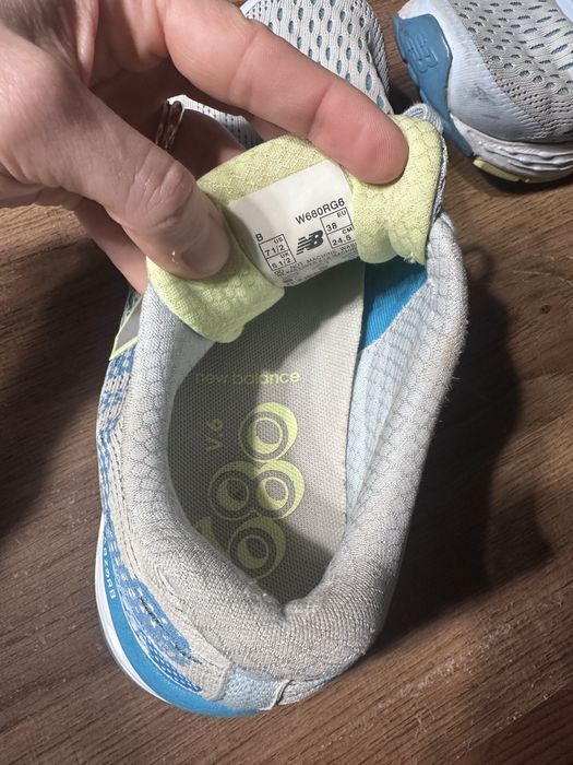 Маратонки New Balance 680 v6
