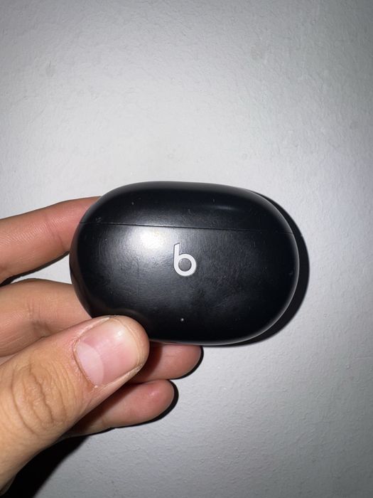 Beats Studio Buds Plus — оригинал из США , рабочие (кейс + левый)