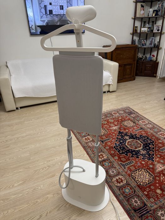 Продам паровой утюг xiaomi