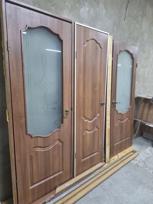 Продам двери б/у