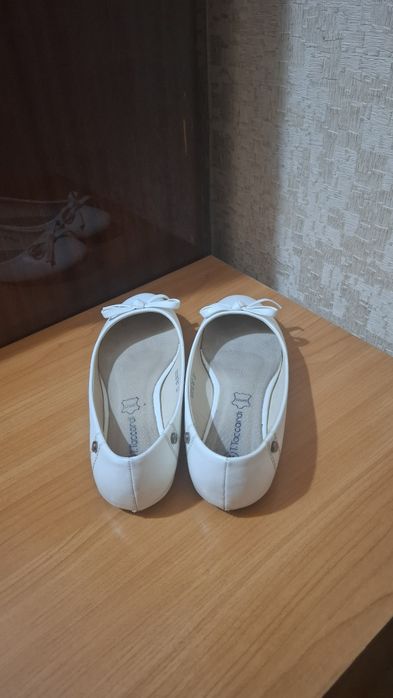 Продам балетки женские