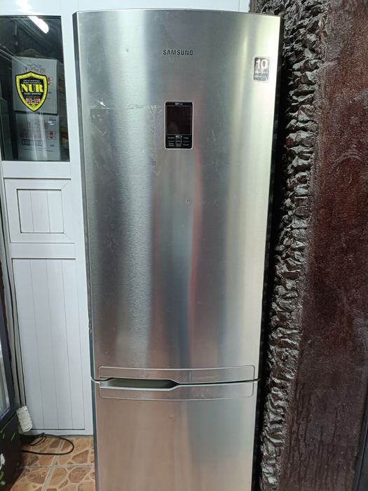 Продается Холодильник