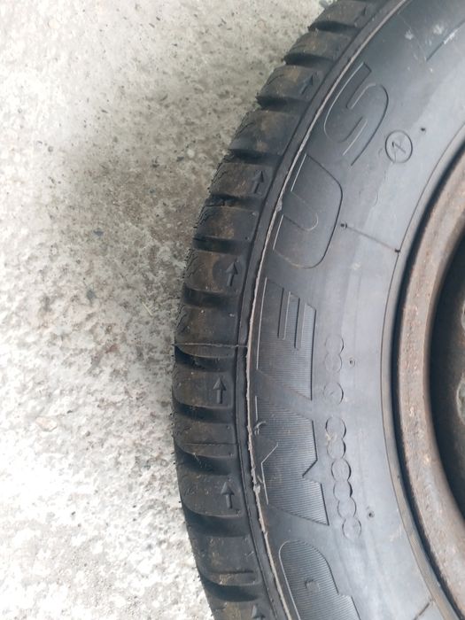 Set 4 roți tabla 5x112 cu anvelope noi 205/60/15 M+S bonus capace Audi