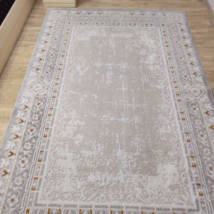Продам ковёр 192*300