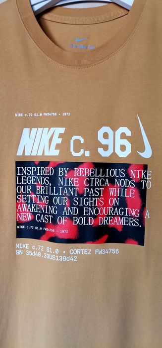 Tricou bărbați Nike  Basketball Circa wheat gold  marimea L ca nou