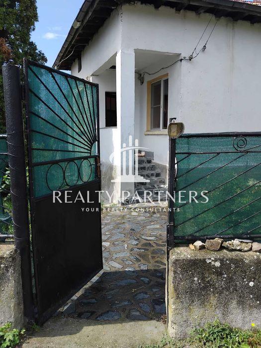 Продава се Къща в с. Долни Раковец, Област Перник - 100 кв.м за 1350 €/кв.м - Снимка #9