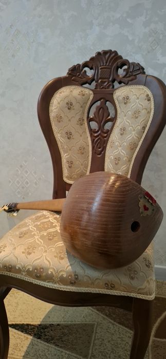 Прдаётся музикальный инструмент :СОЗ в хорошом состоянии.