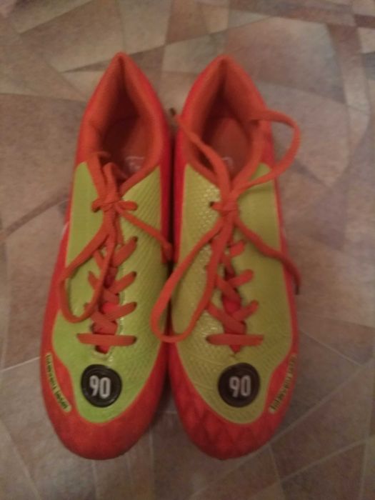 Бутсы для футбола