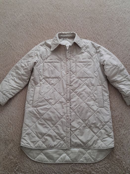 Продам легкую куртку