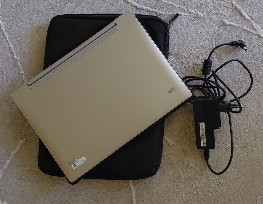 Lenovo tableta 2in1 MIIX 310-10ICR 2GB 64GB LTE