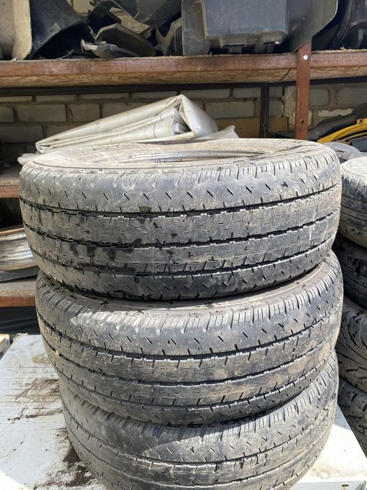 Резина 225/70R15