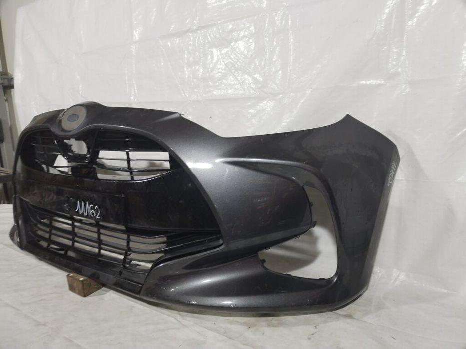 Bara fata Toyota Yaris IV, 2020, 2021, 2022, 2023, 2024, 2025.