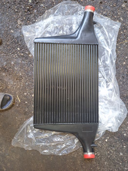 Интеркулер новый большой