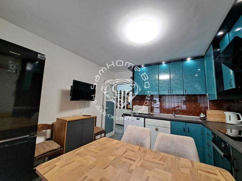 Дава се под наем Тристаен апартамент в Варна, Цветен квартал - 86 кв.м за 650 € - Снимка #1