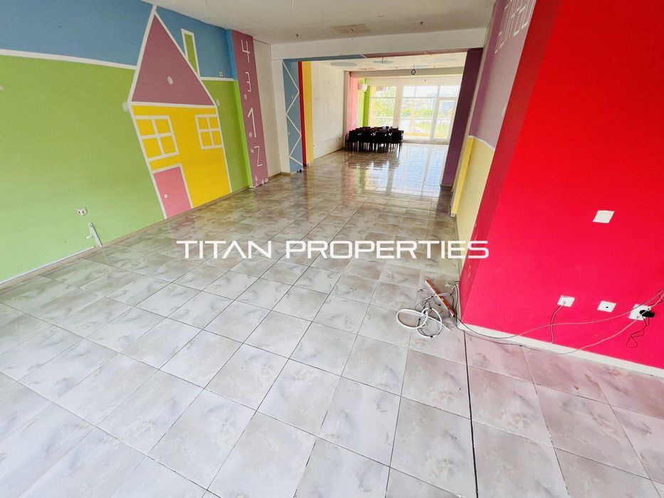 Дава се под наем Магазин в Бургас, Меден рудник - зона А - 160 кв.м за 510 € - Снимка #1