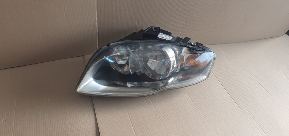 Far stanga audi a4 b7 2004 - 2007