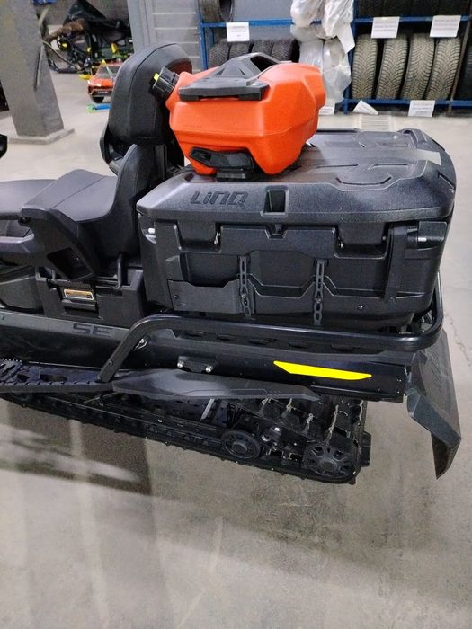 BRP Ski-Doo Expedition 900