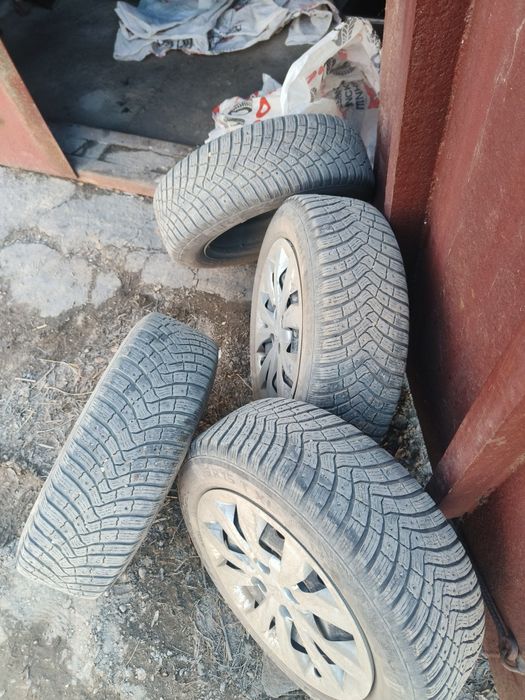 Резина Continental 185*65 R15
