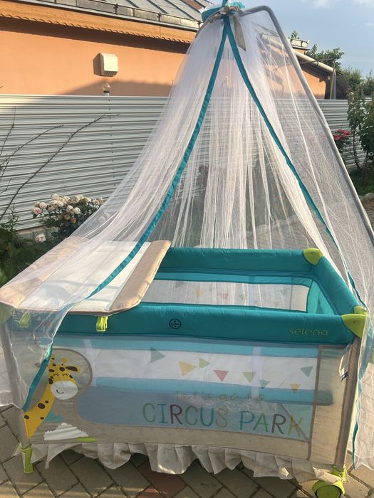 Patuț pentru bebeluș