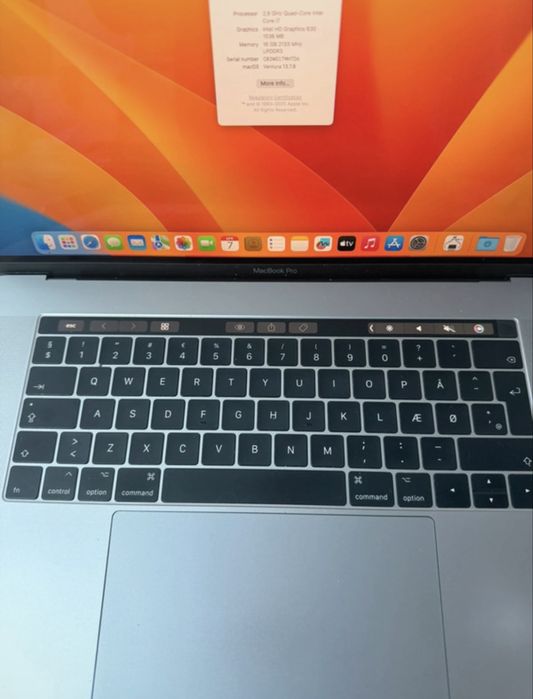 macbook pro 2017 15 second hand si noi de vanzare • Anunturi • OLX.ro