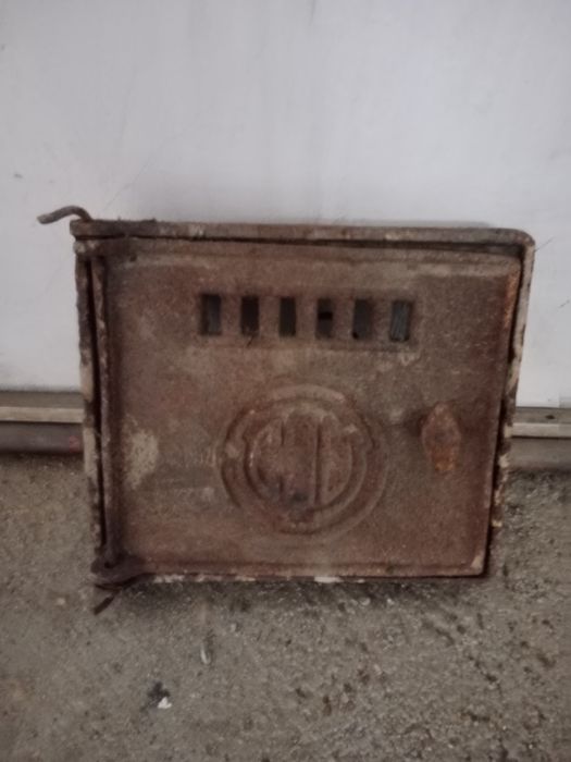 Продам дверце для печи СССР б/у
