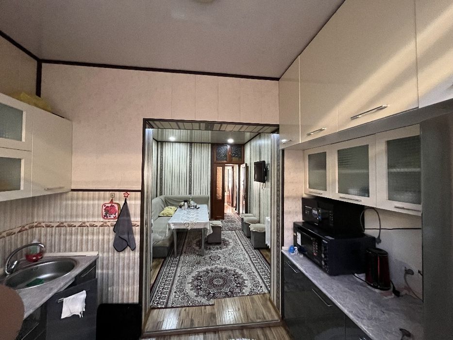 Dom sotiladi 77.48kv.m Ibn Sino Pojarka kochada remonti alo darajada