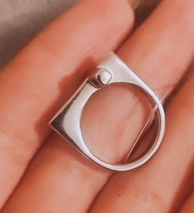 продам кольцо, серебро