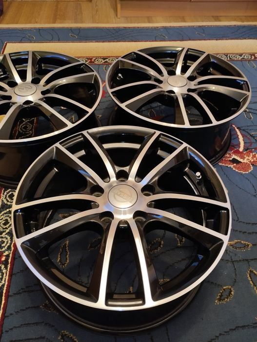 Продам диски на Тоету, Ниссан террано, Дастер и прочие.