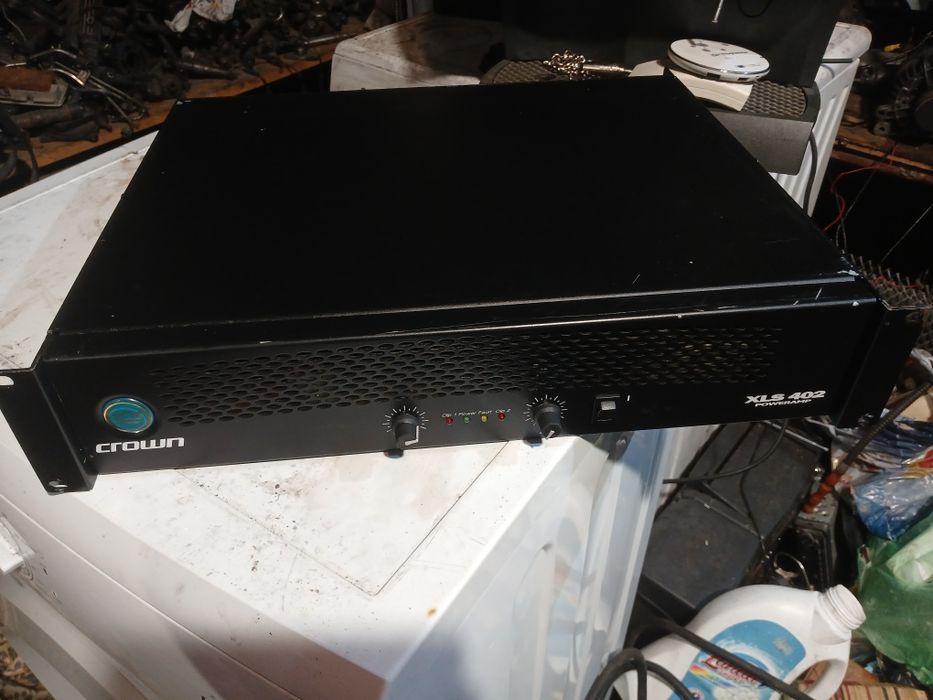 Усилвател  работи добре